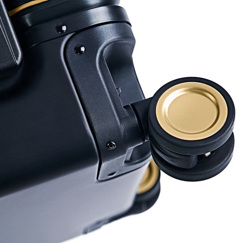 Чемодан Metal Luggage, черный Чемодан Metal Luggage, черный