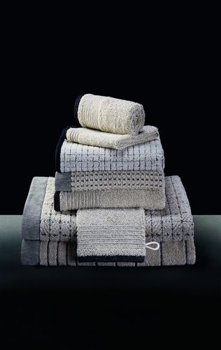 Полотенце Eden Small, бежевое Полотенце Eden Small, бежевое