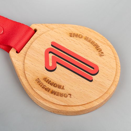 Медаль Legenda, треугольник