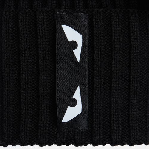 Шапка Yong, черная