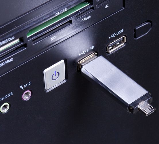 Флешка Uniscend Doubles, с Micro USB, серебристая 16 Гб Флешка Uniscend Doubles, с Micro USB, серебристая 16 Гб