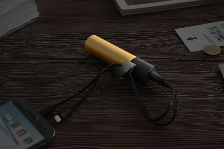 Внешний аккумулятор stickBank 2600 mAh, золотистый Внешний аккумулятор stickBank 2600 mAh, золотистый