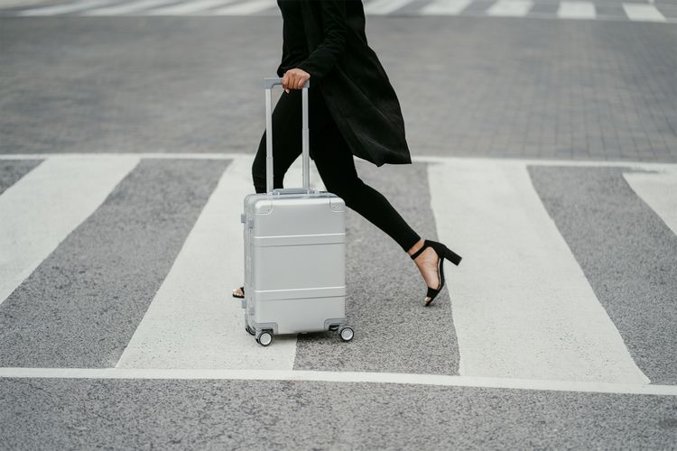 Чемодан Metal Luggage, серебристый Чемодан Metal Luggage, серебристый