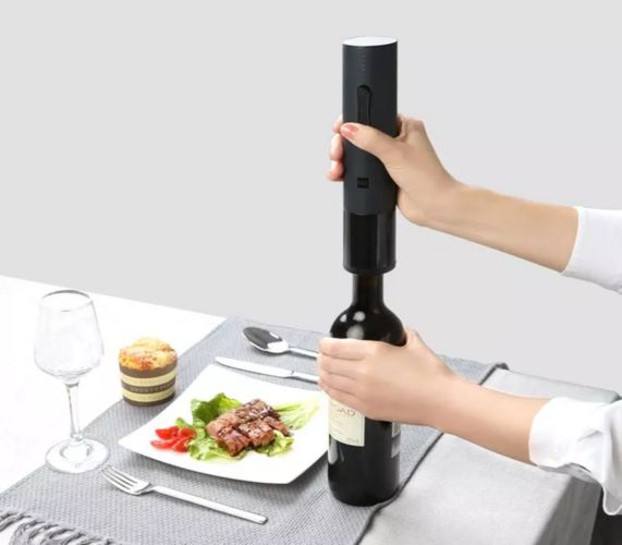Винный набор сo штопором HuoHou Electric Wine Bottle Opener, черный Винный набор сo штопором HuoHou Electric Wine Bottle Opener, черный