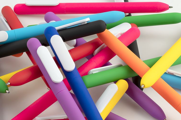 Ручка шариковая Swiper Soft Touch, синяя с белым Ручка шариковая Swiper Soft Touch, синяя с белым