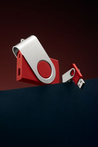 Внешний аккумулятор Twist 4000 mAh, красный Внешний аккумулятор Twist 4000 mAh, красный