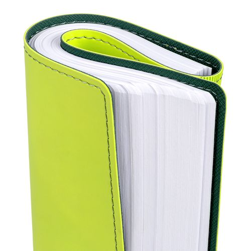 Ежедневник Spring Shall, недатированный, зеленый Ежедневник Spring Shall, недатированный, зеленый