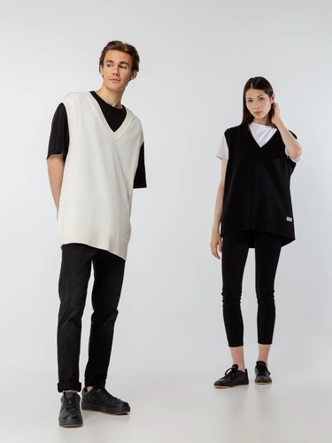 Жилет оверсайз унисекс Tad в сумке, молочно-белый Жилет оверсайз унисекс Tad в сумке, молочно-белый