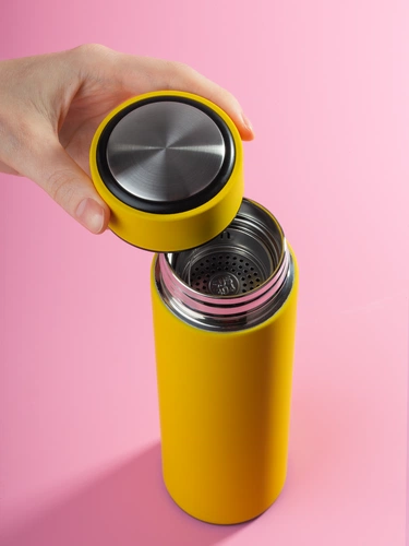 Термос с ситечком Percola, желтый Термос с ситечком Percola, желтый