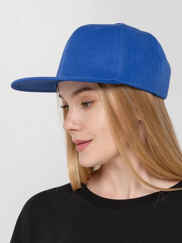 Бейсболка Snapback с прямым козырьком, ярко-синяя Бейсболка Snapback с прямым козырьком, ярко-синяя