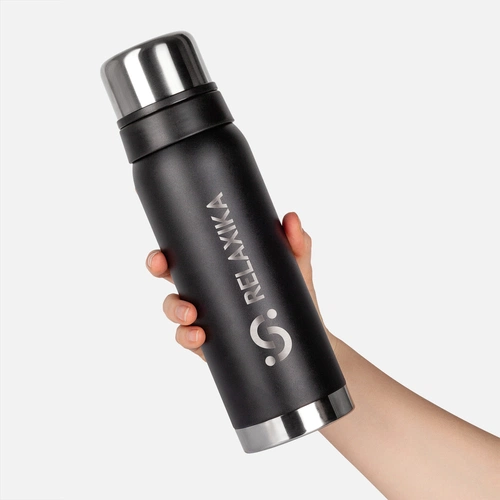 Термос Relaxika 750 со стикерпаком, черный Термос Relaxika 750 со стикерпаком, черный