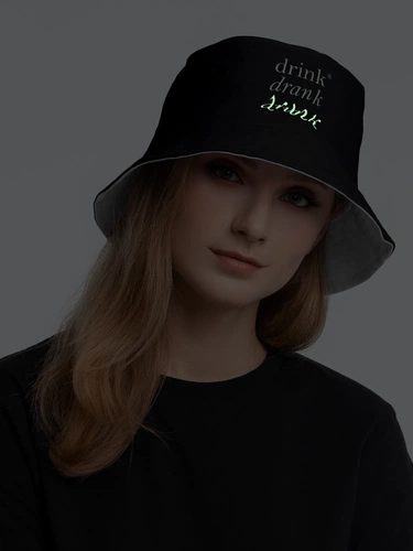 Панама Drunk со светящимся принтом, черная Панама Drunk со светящимся принтом, черная