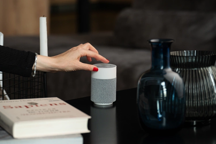 Беспроводная колонка Uniscend Tappy, белая Беспроводная колонка Uniscend Tappy, белая