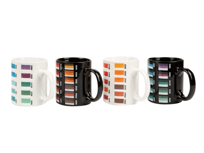 Кружка с декольной палитрой 2, черная Кружка с декольной палитрой 2, черная