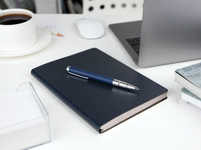 Ручка шариковая Kugel Chrome, белая Ручка шариковая Kugel Chrome, белая