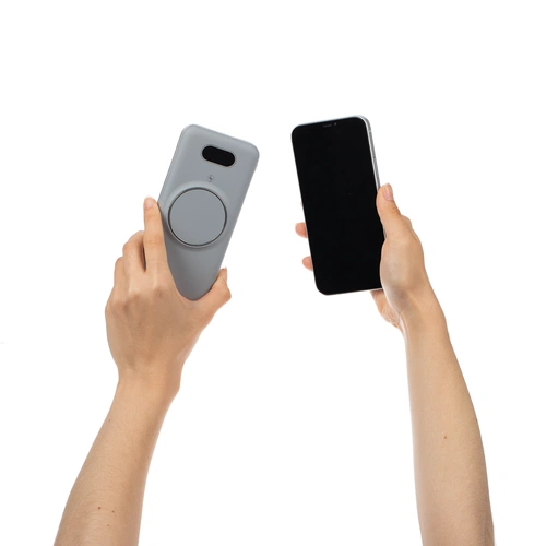 Внешний аккумулятор Omni Pro 10000 мАч, серый Внешний аккумулятор Omni Pro 10000 мАч, серый