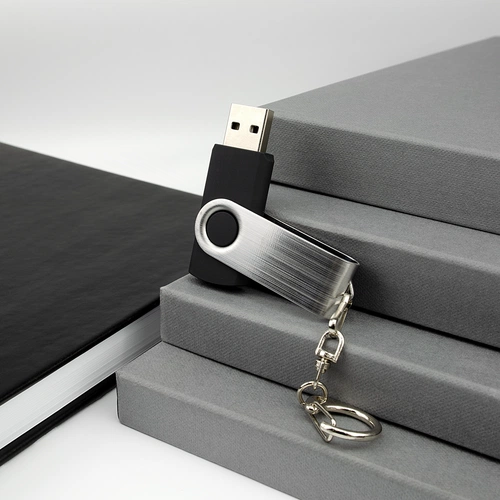 Флешка Twist, черная, 8 Гб Флешка Twist, черная, 8 Гб