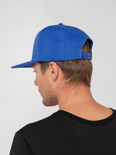 Бейсболка Snapback с прямым козырьком, ярко-синяя Бейсболка Snapback с прямым козырьком, ярко-синяя