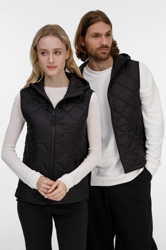 Жилет унисекс Tarnaby, черный Жилет унисекс Tarnaby, черный