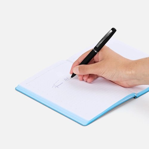 Ручка шариковая Bolt Soft Touch, черная Ручка шариковая Bolt Soft Touch, черная