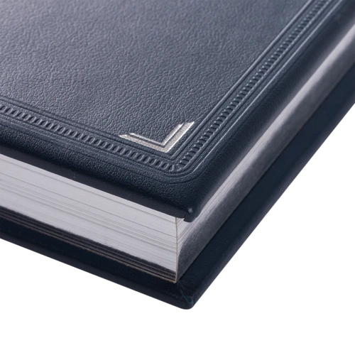 Книга «Россия. Символы власти», серебряный обрез Книга «Россия. Символы власти», серебряный обрез