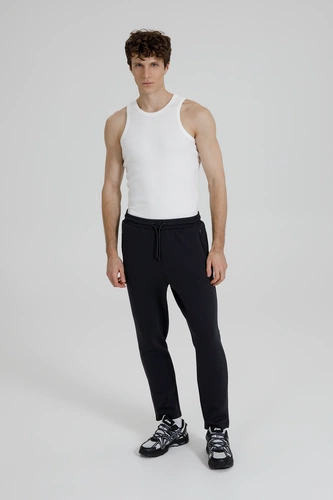 Майка унисекс Neofit, молочно-белая Майка унисекс Neofit, молочно-белая