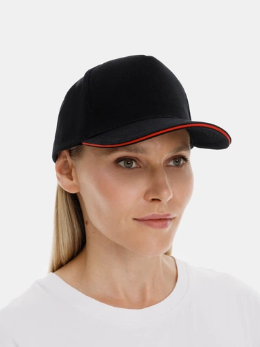 Бейсболка Classic 2.0, черная с красным кантом Бейсболка Classic 2.0, черная с красным кантом