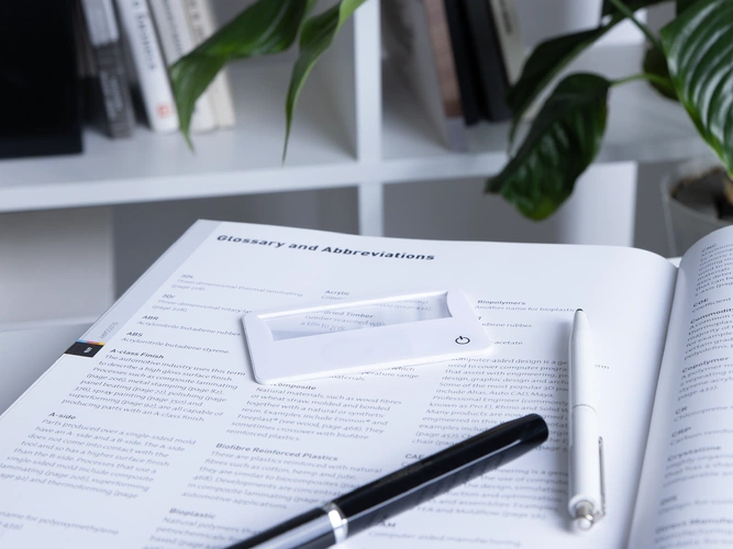 Лупа Visionary с подсветкой, белая Лупа Visionary с подсветкой, белая