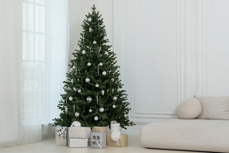 Искусственная ель Ms.Tree, 180 см Искусственная ель Ms.Tree, 180 см