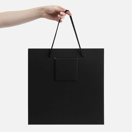 Коробка Quadro, черная Коробка Quadro, черная