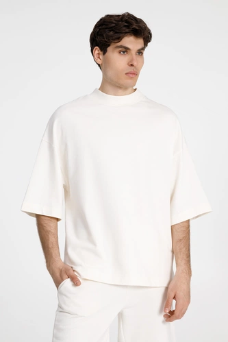Футболка оверсайз унисекс T9, молочно-белая Футболка оверсайз унисекс T9, молочно-белая