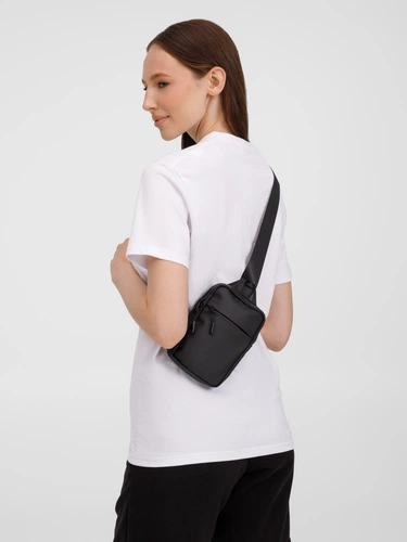 Спортивная кросс-боди сумка UrbanHike, черная Спортивная кросс-боди сумка UrbanHike, черная