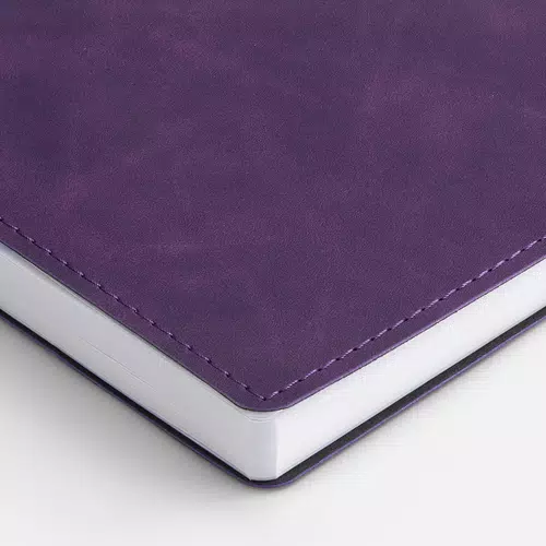 Ежедневник Urban, недатированный, фиолетовый Ежедневник Urban, недатированный, фиолетовый