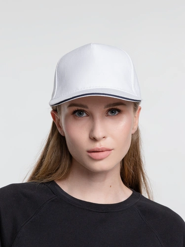 Бейсболка Classic, белая с темно-синим кантом Бейсболка Classic, белая с темно-синим кантом