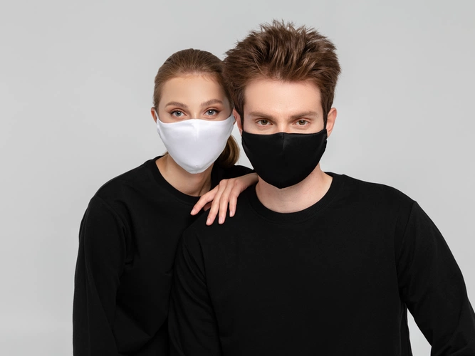 Маска для лица, черная Маска для лица, черная