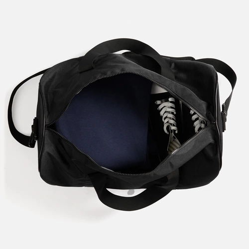 Спортивная сумка Ribeiro, черная Спортивная сумка Ribeiro, черная