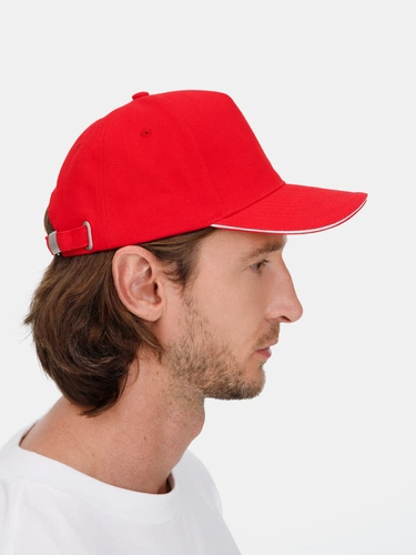 Бейсболка Classic 2.0, красная с белым кантом Бейсболка Classic 2.0, красная с белым кантом