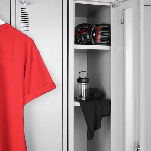 Охлаждающее полотенце Frio Mio в бутылке, черное Охлаждающее полотенце Frio Mio в бутылке, черное