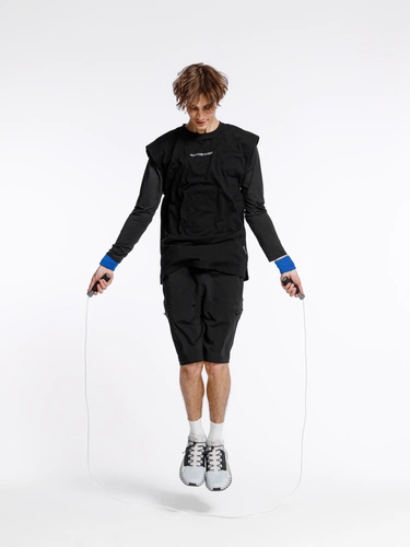 Скакалка скоростная Arriba, черная с серым Скакалка скоростная Arriba, черная с серым