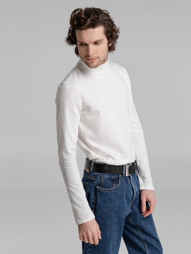 Водолазка Urban, молочно-белая Водолазка Urban, молочно-белая