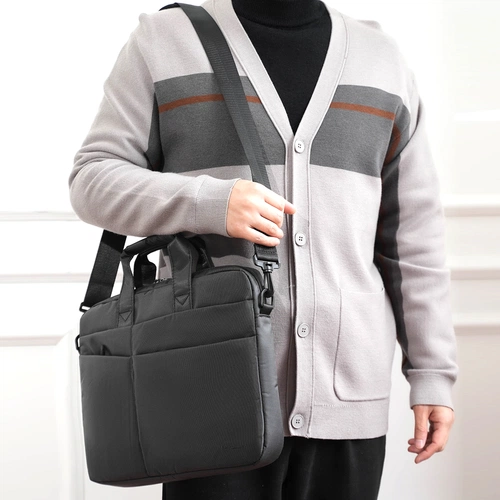 Cумка для ноутбука L244, черная Cумка для ноутбука L244, черная