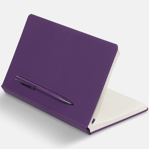 Ежедневник Magnet Shall, недатированный, фиолетовый Ежедневник Magnet Shall, недатированный, фиолетовый