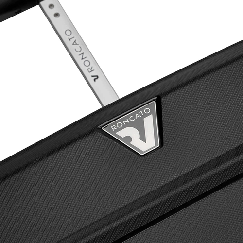 Чемодан Butterfly M, черный Чемодан Butterfly M, черный