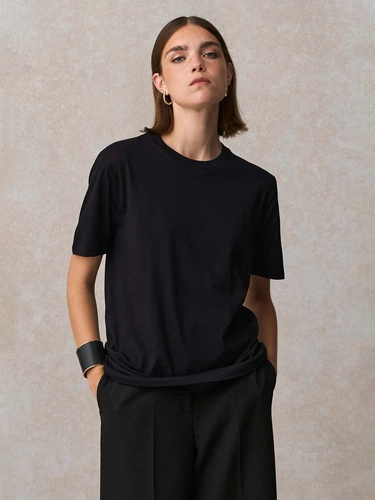 Футболка унисекс Lyam, молочно-белая Футболка унисекс Lyam, молочно-белая