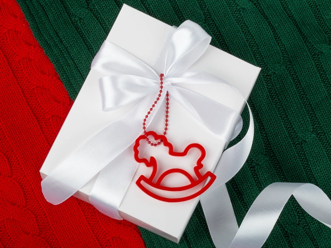 Подвеска «Лошадка-качалка», 3D-печать на заказ Подвеска «Лошадка-качалка», 3D-печать на заказ