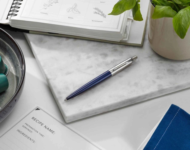 Ручка шариковая Parker Jotter Royal Blue CT Ручка шариковая Parker Jotter Royal Blue CT