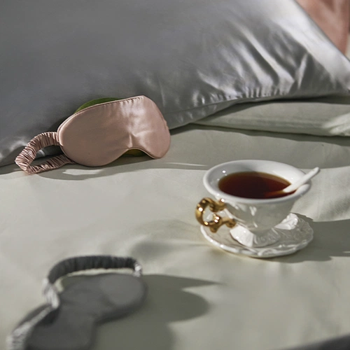 Маска для сна Essential, розовая (пыльная роза) Маска для сна Essential, розовая (пыльная роза)