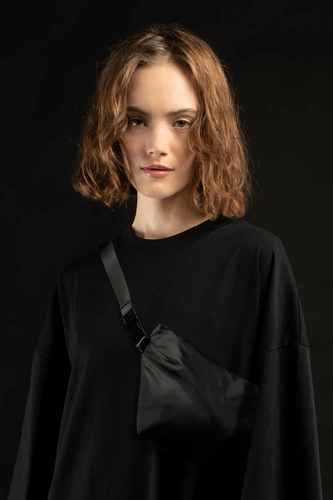 Поясная сумка W1, черная Поясная сумка W1, черная