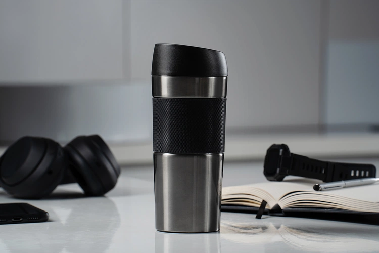 Термостакан Solingen Grip, серо-стальной Термостакан Solingen Grip, серо-стальной