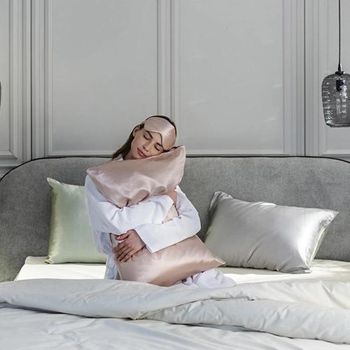 Маска для сна Essential, розовая (пыльная роза) Маска для сна Essential, розовая (пыльная роза)